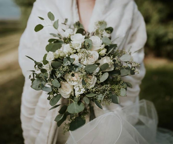 Mandala Floral White Wedding